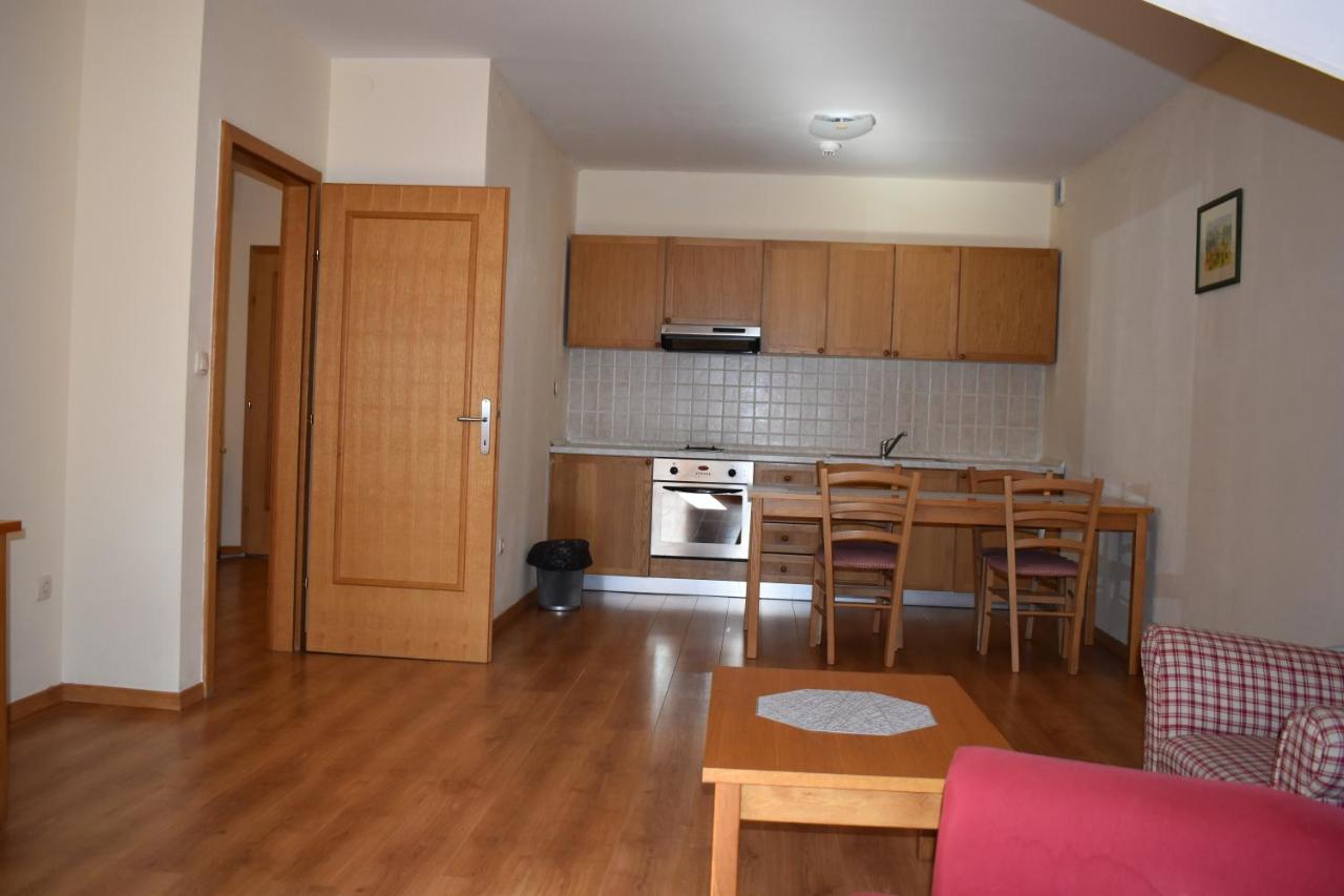 Hotel apartamentowy Snjezna Kraljica 4*