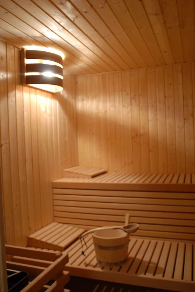 Hotel apartamentowy Snjezna Kraljica