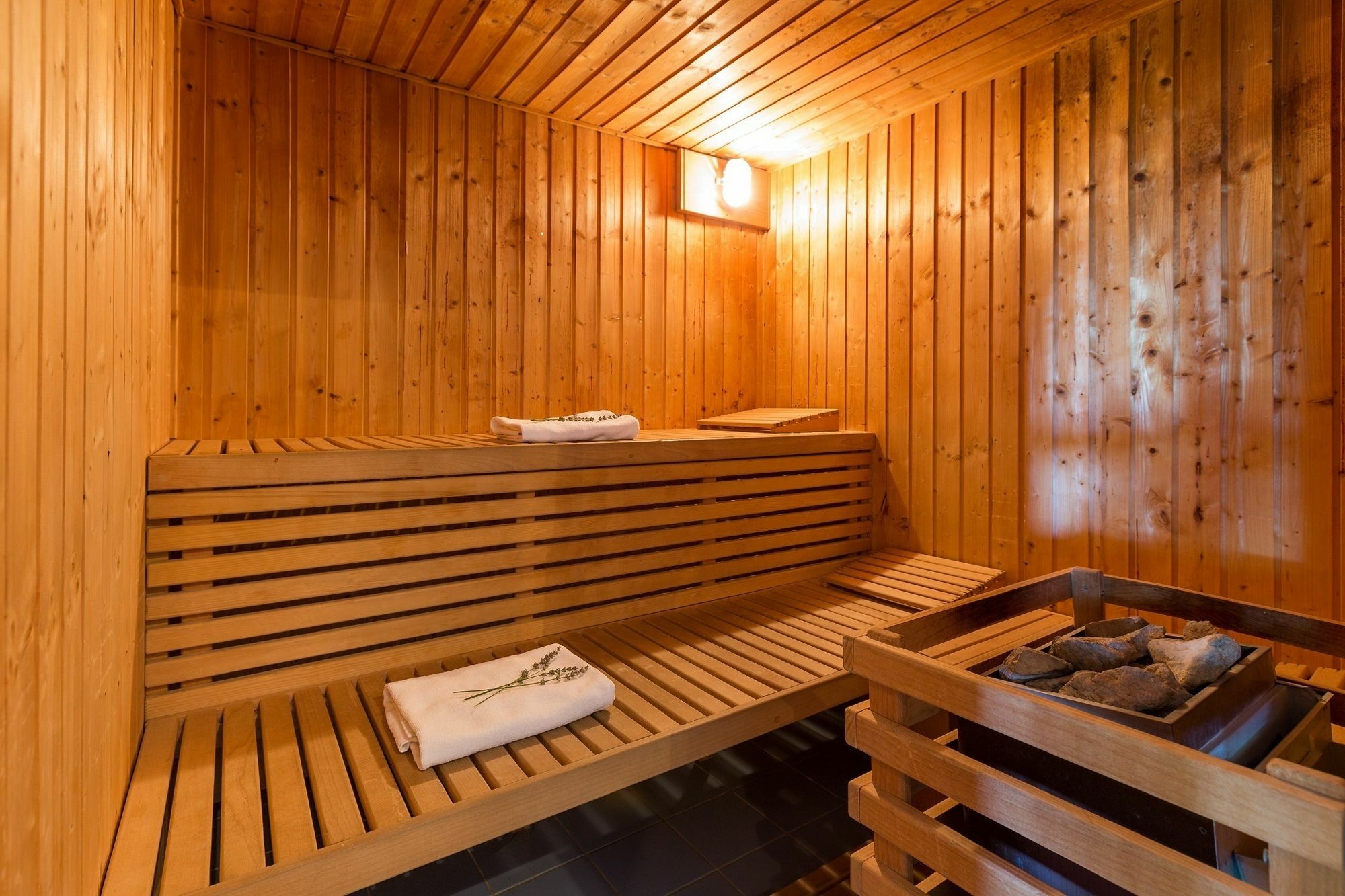 Snjezna Kraljica Hotel de apartamente 4*